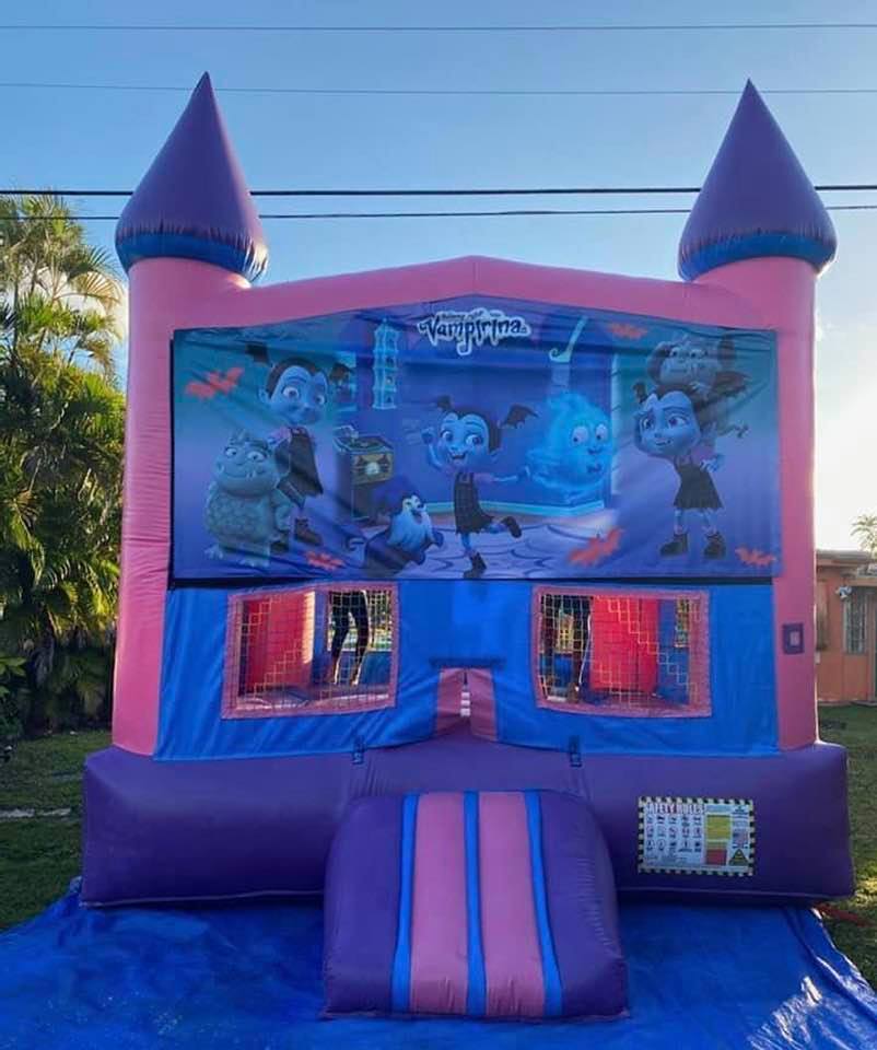 PINK CASTLE (VAMPIRINA THEME)